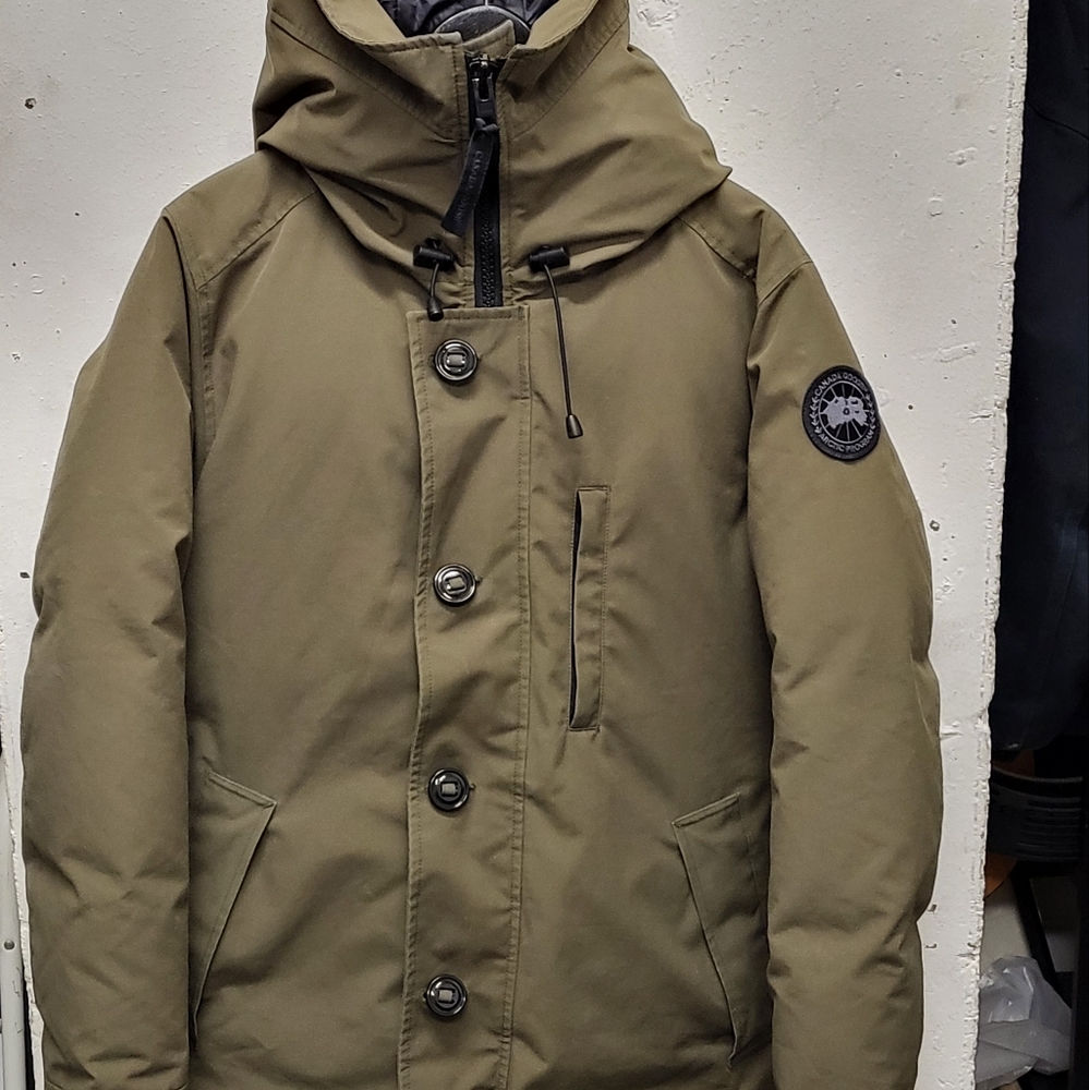 Canada Goose 🇨🇦
